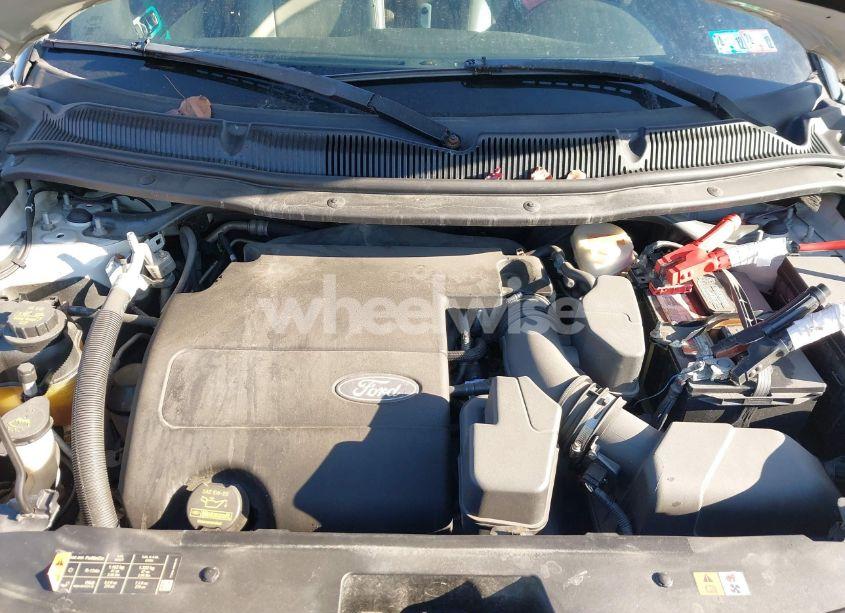 Photo 10 of 2013 Ford Explorer XLT (VIN 1FM5K8D87DGA10015)