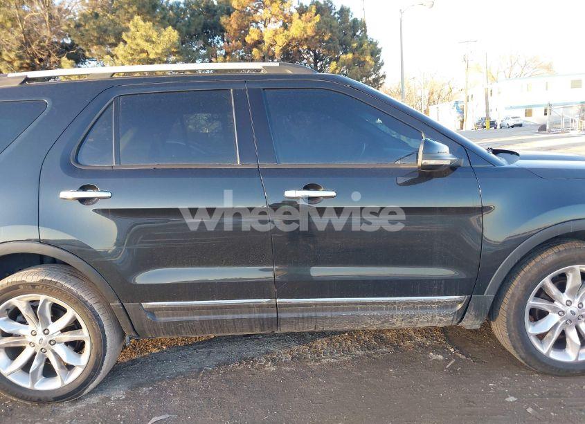 Photo 13 of 2013 Ford Explorer XLT (VIN 1FM5K8D87DGA17126)