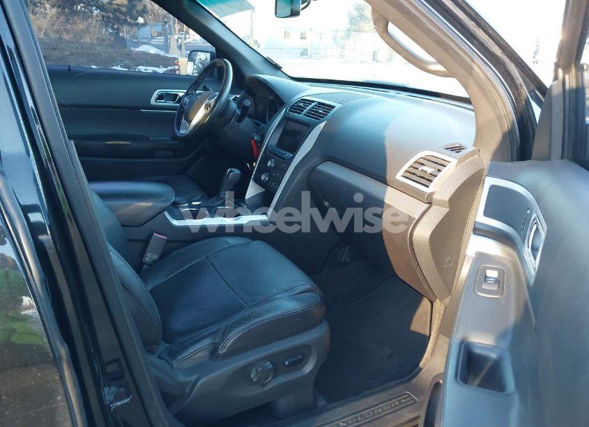 Photo 5 of 2013 Ford Explorer XLT (VIN 1FM5K8D87DGA17126)