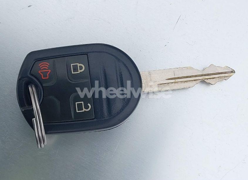 Photo 11 of 2013 Ford Explorer XLT (VIN 1FM5K8D87DGA38722)