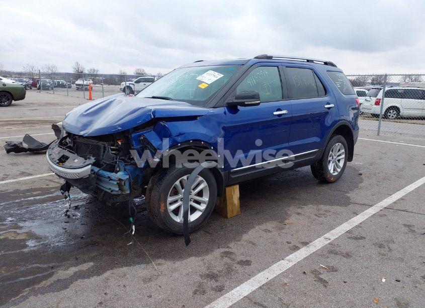 Photo 2 of 2013 Ford Explorer XLT (VIN 1FM5K8D87DGA38722)