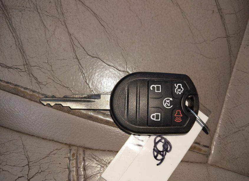 Photo 11 of 2013 Ford Explorer XLT (VIN 1FM5K8D87DGA44441)