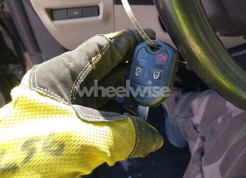 Photo 11 of 2013 Ford Explorer XLT (VIN 1FM5K8D87DGA74457)