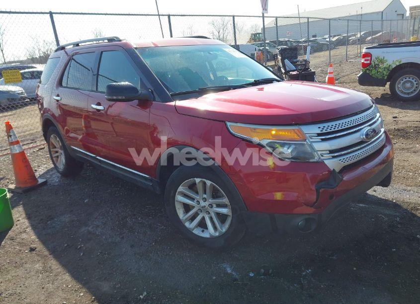 2013 Ford Explorer XLT (VIN 1FM5K8D87DGB57385) main photo