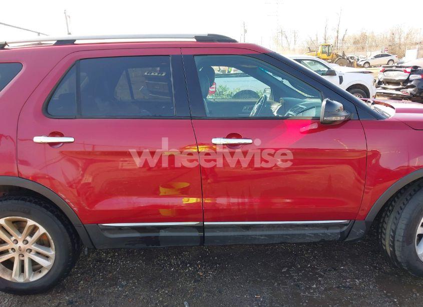 Photo 13 of 2013 Ford Explorer XLT (VIN 1FM5K8D87DGB57385)