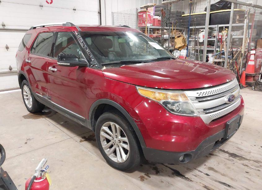 2013 Ford Explorer XLT (VIN 1FM5K8D87DGB88720) main photo