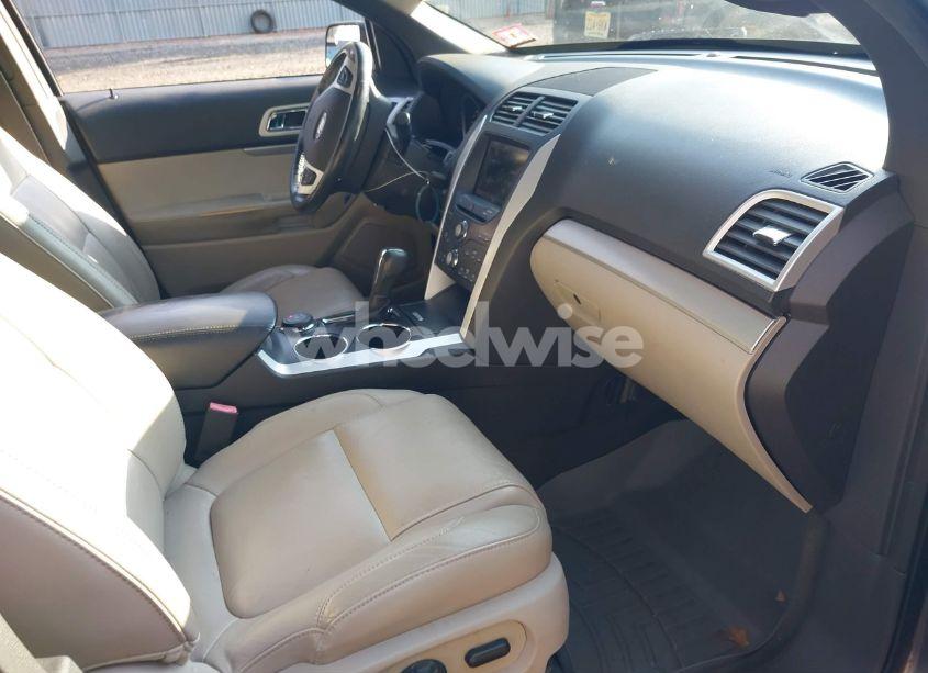 Photo 5 of 2013 Ford Explorer XLT (VIN 1FM5K8D87DGB96252)