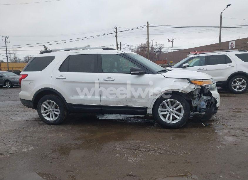 Photo 13 of 2013 Ford Explorer XLT (VIN 1FM5K8D87DGC49029)
