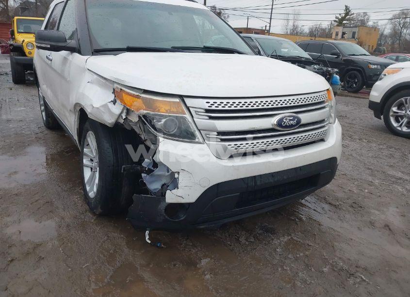 Photo 6 of 2013 Ford Explorer XLT (VIN 1FM5K8D87DGC49029)