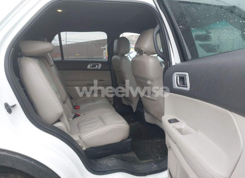 Photo 8 of 2013 Ford Explorer XLT (VIN 1FM5K8D87DGC49029)