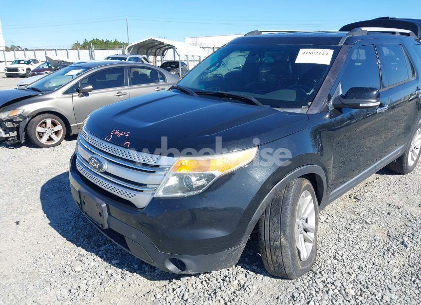 Photo 6 of 2013 Ford Explorer XLT (VIN 1FM5K8D87DGC49886)