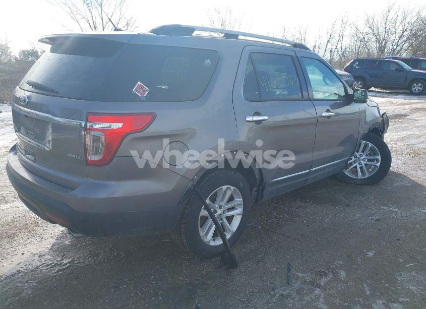 Photo 4 of 2013 Ford Explorer XLT (VIN 1FM5K8D87DGC76201)