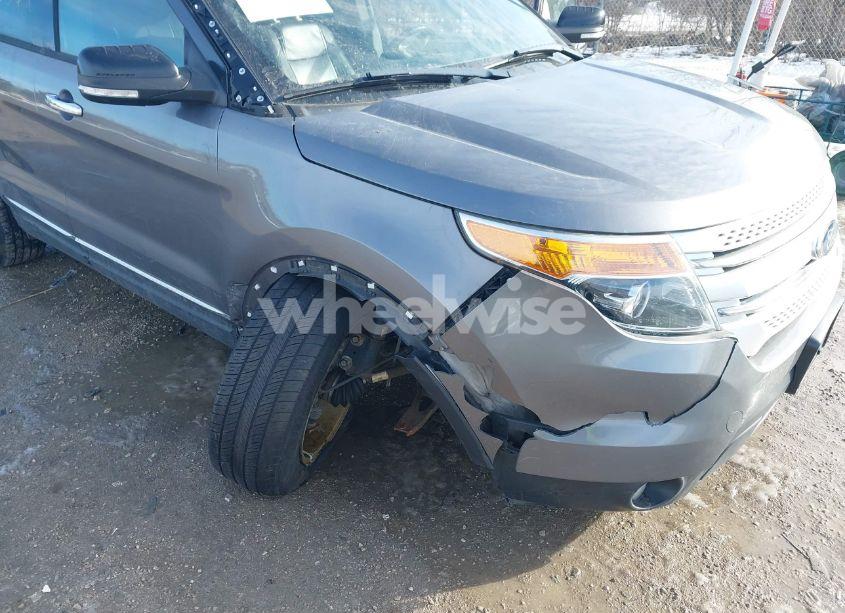 Photo 6 of 2013 Ford Explorer XLT (VIN 1FM5K8D87DGC76201)