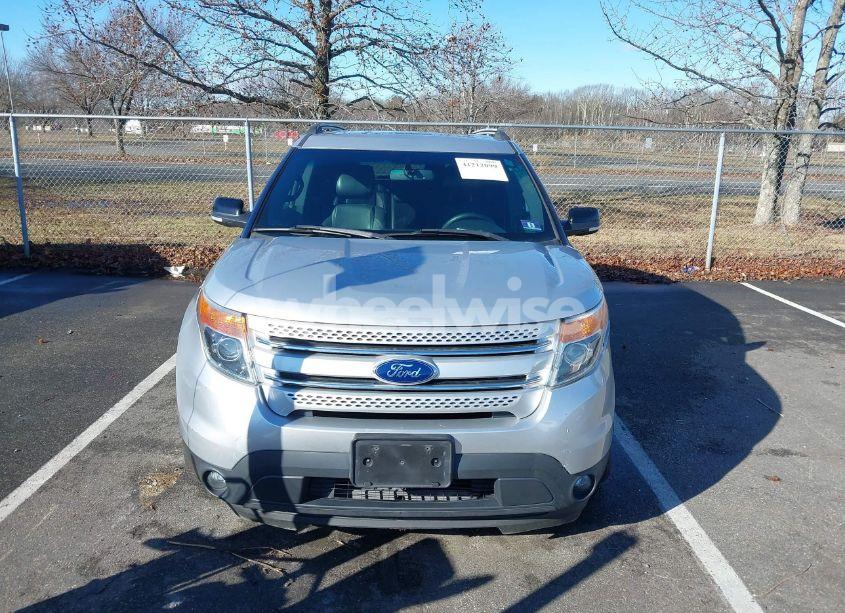 Photo 12 of 2014 Ford Explorer XLT (VIN 1FM5K8D87EGA05317)