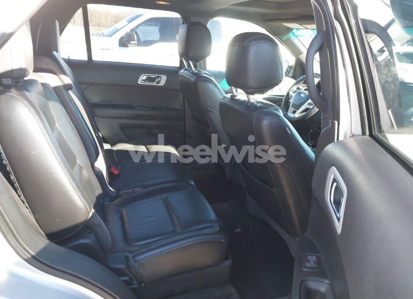 Photo 8 of 2014 Ford Explorer XLT (VIN 1FM5K8D87EGA05317)