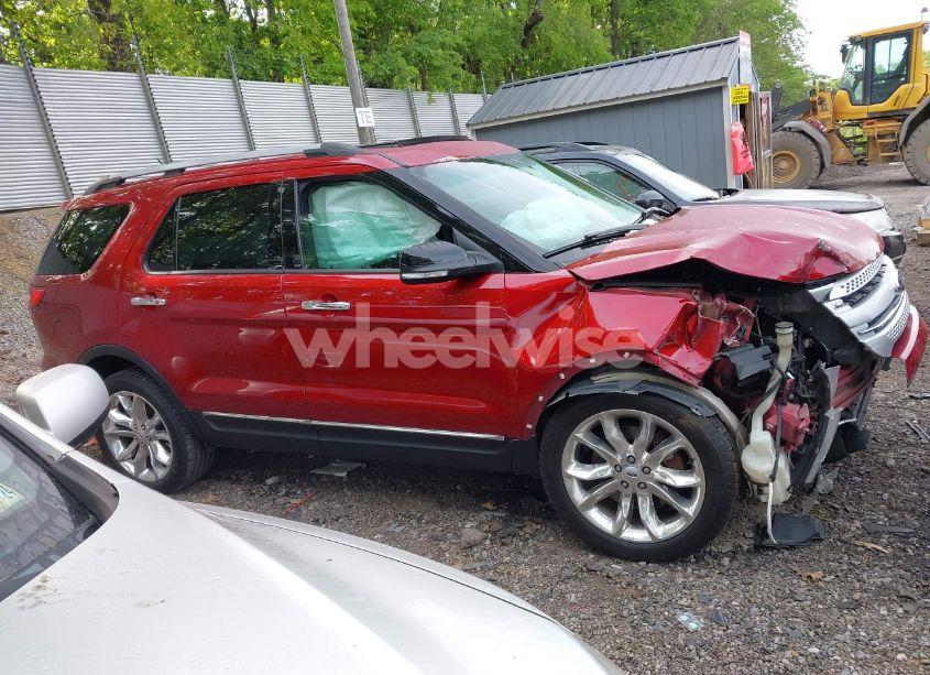 Photo 13 of 2014 Ford Explorer XLT (VIN 1FM5K8D87EGA26796)