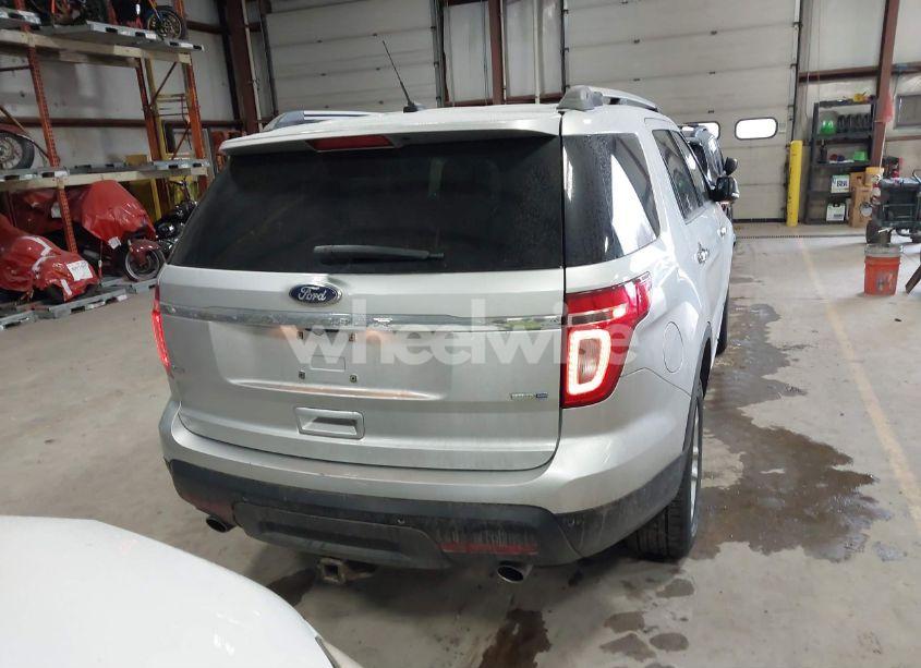 Photo 16 of 2014 Ford Explorer XLT (VIN 1FM5K8D87EGA31903)