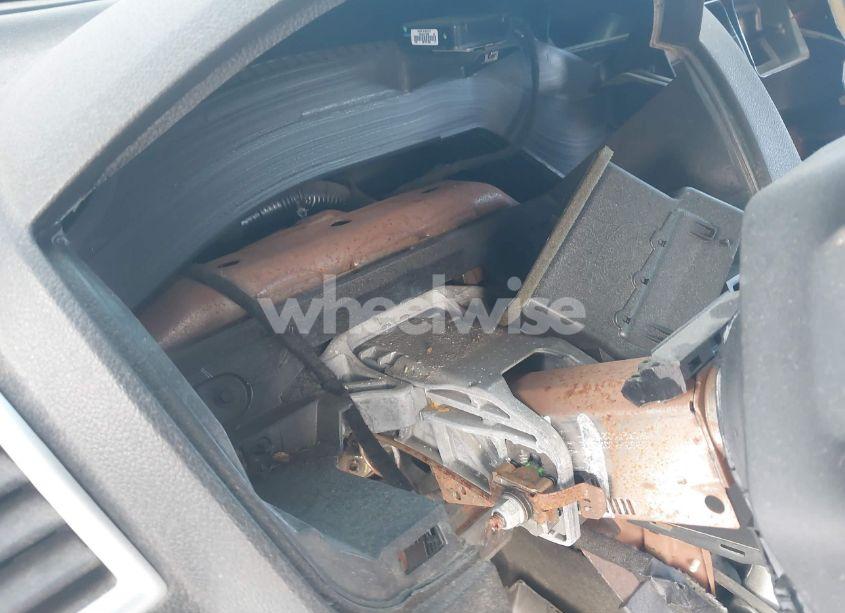 Photo 15 of 2014 Ford Explorer XLT (VIN 1FM5K8D87EGA36051)