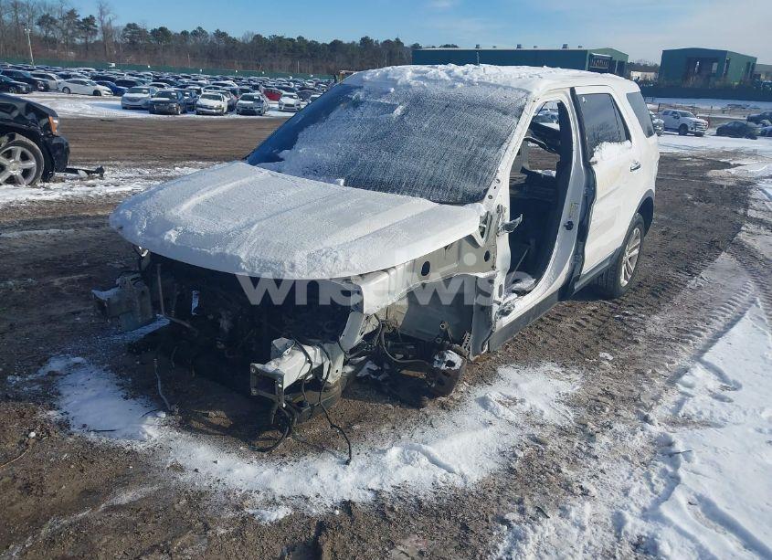 Photo 2 of 2014 Ford Explorer XLT (VIN 1FM5K8D87EGA36051)