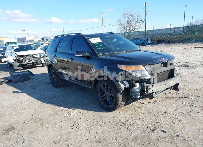 2014 Ford Explorer XLT (VIN 1FM5K8D87EGA46952) main photo