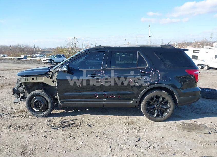 Photo 15 of 2014 Ford Explorer XLT (VIN 1FM5K8D87EGA46952)