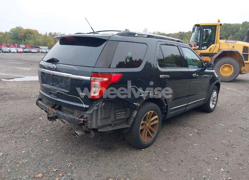 Photo 4 of 2014 Ford Explorer XLT (VIN 1FM5K8D87EGA95018)