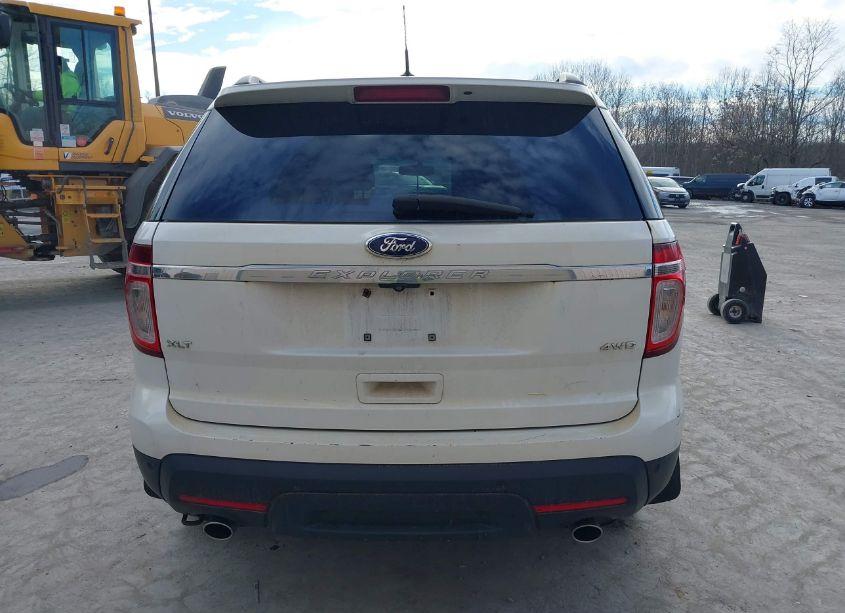 Photo 16 of 2014 Ford Explorer XLT (VIN 1FM5K8D87EGB61079)