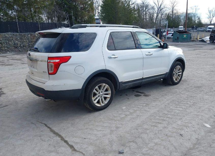 Photo 4 of 2014 Ford Explorer XLT (VIN 1FM5K8D87EGB61079)