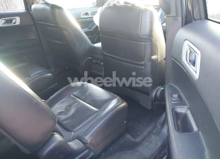 Photo 8 of 2014 Ford Explorer XLT (VIN 1FM5K8D87EGC21278)