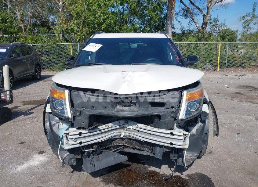 Photo 12 of 2014 Ford Explorer XLT (VIN 1FM5K8D87EGC41269)