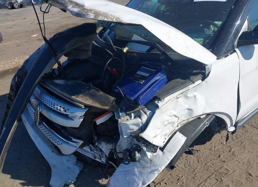 Photo 6 of 2014 Ford Explorer XLT (VIN 1FM5K8D87EGC55785)