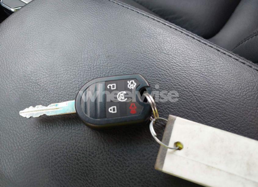 Photo 11 of 2015 Ford Explorer XLT (VIN 1FM5K8D87FGB08948)