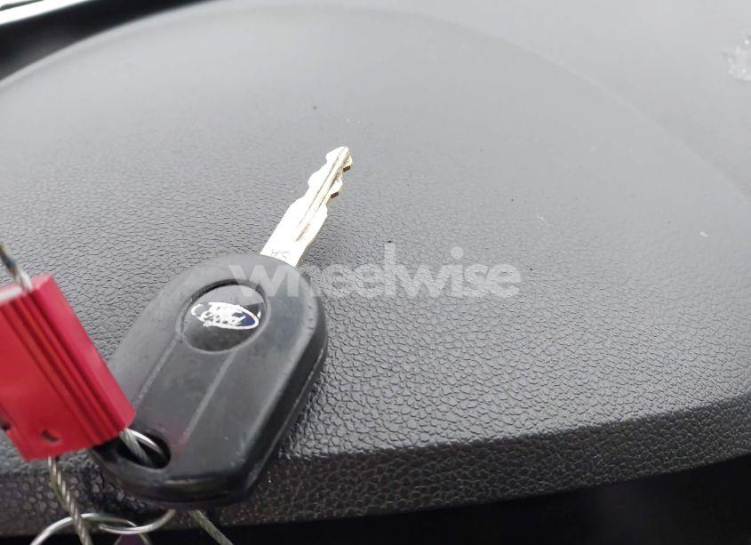 Photo 11 of 2015 Ford Explorer XLT (VIN 1FM5K8D87FGB17259)