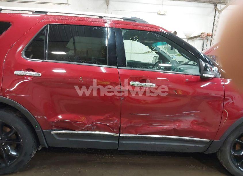 Photo 6 of 2015 Ford Explorer XLT (VIN 1FM5K8D87FGB47958)