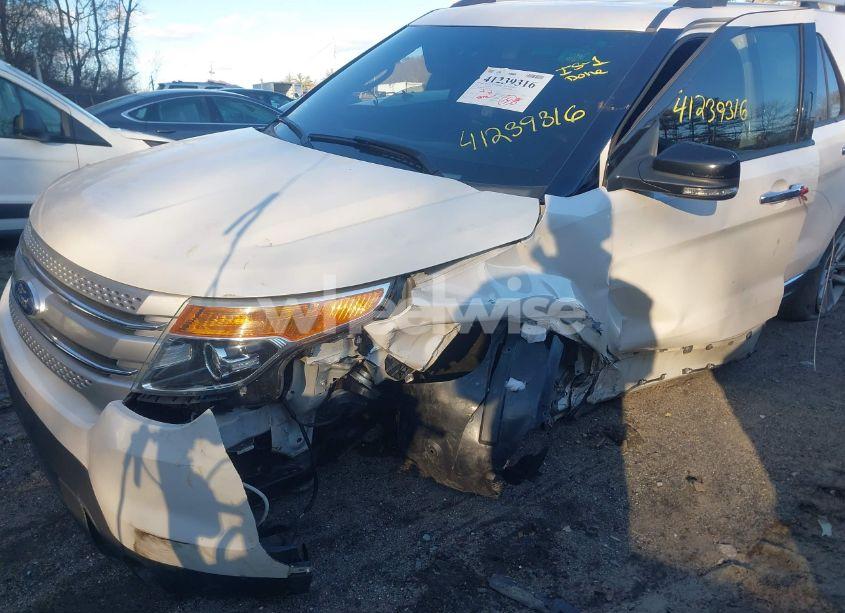 Photo 6 of 2015 Ford Explorer XLT (VIN 1FM5K8D87FGB59348)