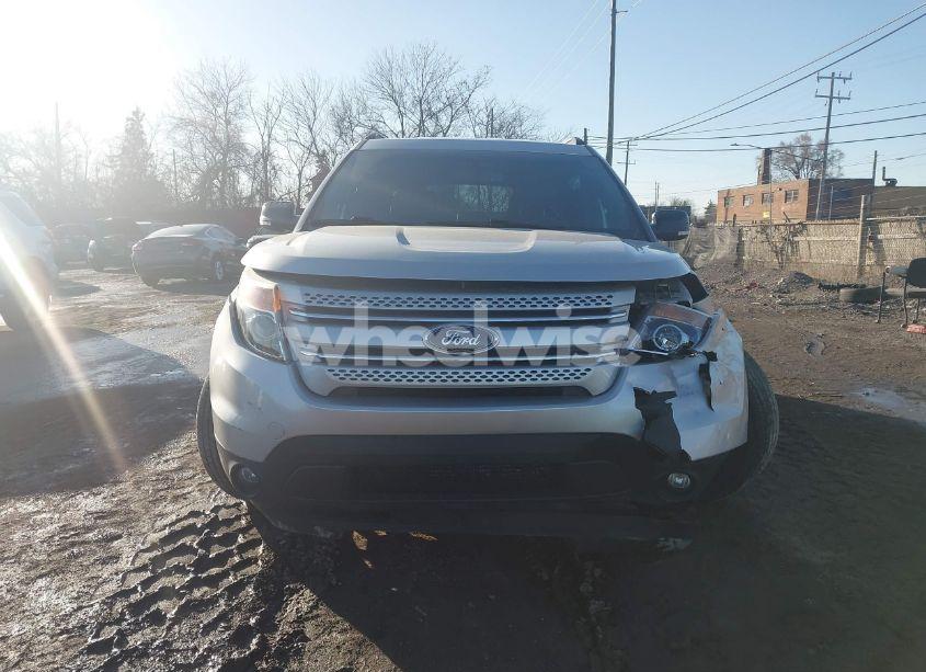 Photo 12 of 2015 Ford Explorer XLT (VIN 1FM5K8D87FGC37255)