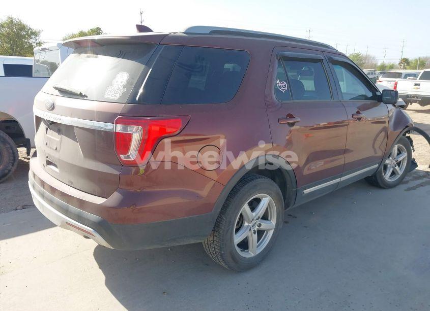 Photo 4 of 2016 Ford Explorer XLT (VIN 1FM5K8D87GGB66706)