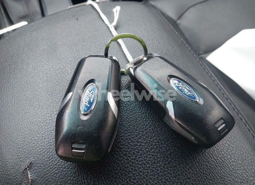 Photo 11 of 2016 Ford Explorer XLT (VIN 1FM5K8D87GGC00708)