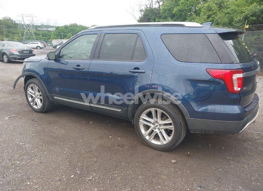 Photo 3 of 2016 Ford Explorer XLT (VIN 1FM5K8D87GGC00708)