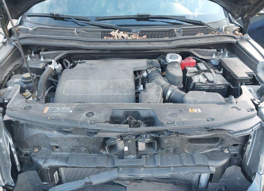 Photo 10 of 2017 Ford Explorer XLT (VIN 1FM5K8D87HGA84069)