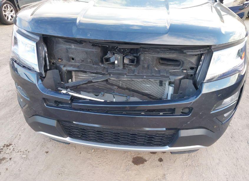 Photo 6 of 2017 Ford Explorer XLT (VIN 1FM5K8D87HGA84069)