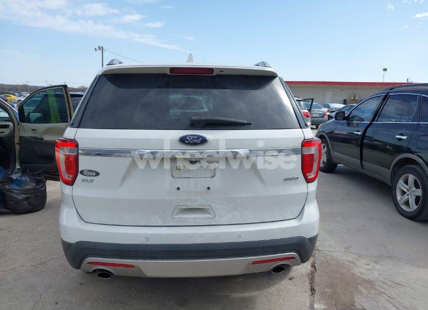 Photo 16 of 2017 Ford Explorer XLT (VIN 1FM5K8D87HGA95220)