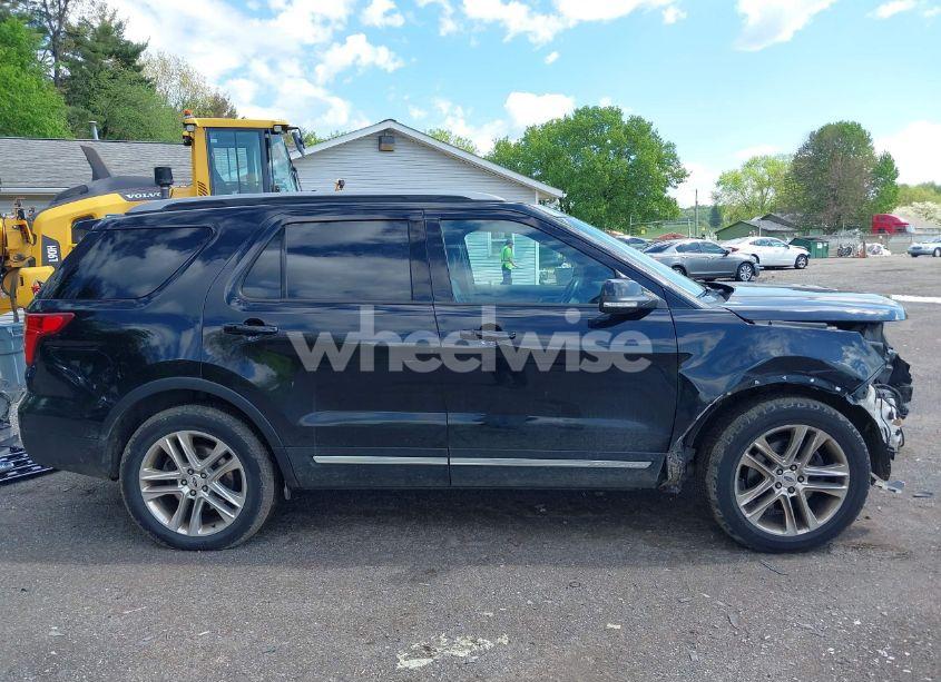 Photo 14 of 2017 Ford Explorer XLT (VIN 1FM5K8D87HGB61166)