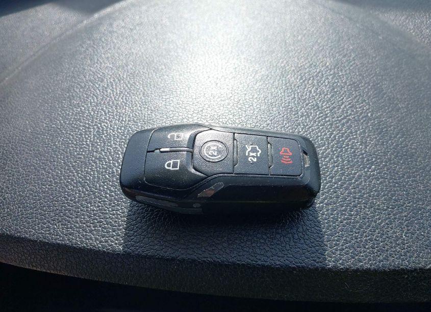 Photo 11 of 2017 Ford Explorer XLT (VIN 1FM5K8D87HGB94300)