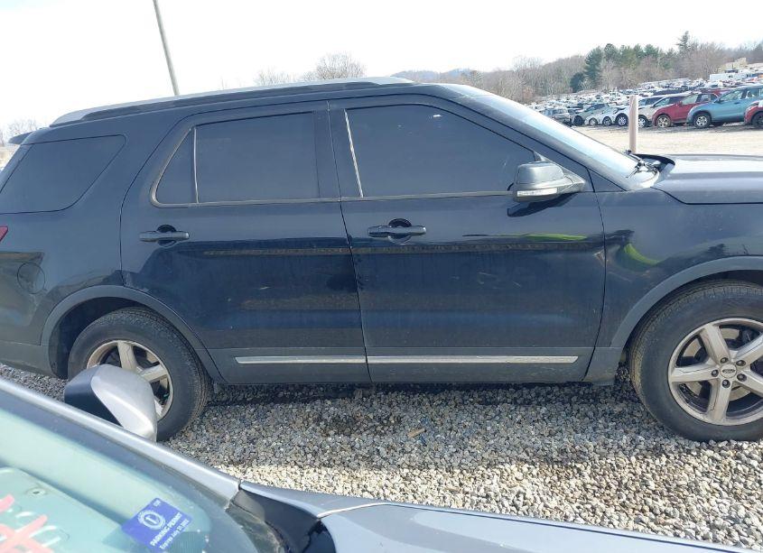Photo 14 of 2017 Ford Explorer XLT (VIN 1FM5K8D87HGB94300)