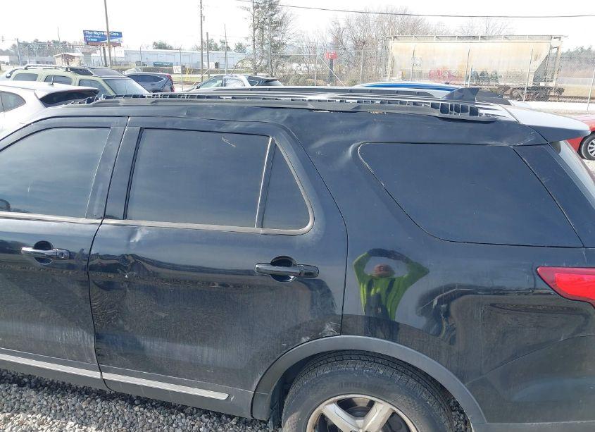 Photo 6 of 2017 Ford Explorer XLT (VIN 1FM5K8D87HGB94300)