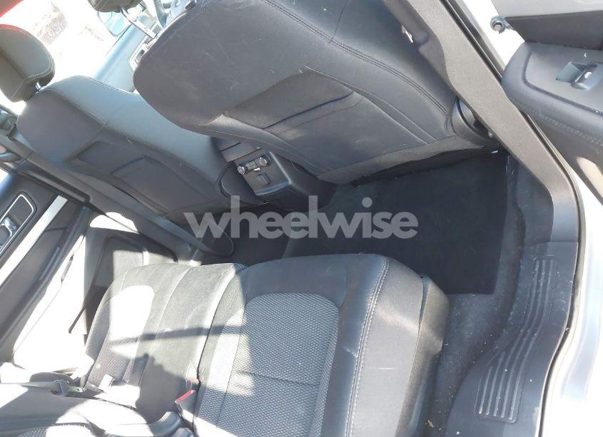 Photo 8 of 2017 Ford Explorer XLT (VIN 1FM5K8D87HGC29871)