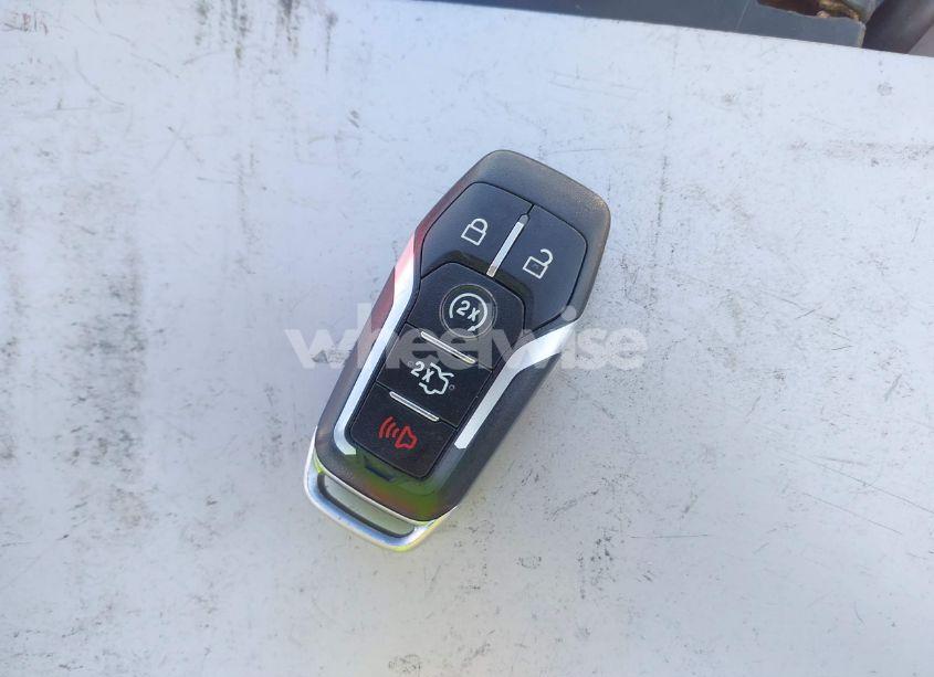 Photo 11 of 2017 Ford Explorer XLT (VIN 1FM5K8D87HGC50400)