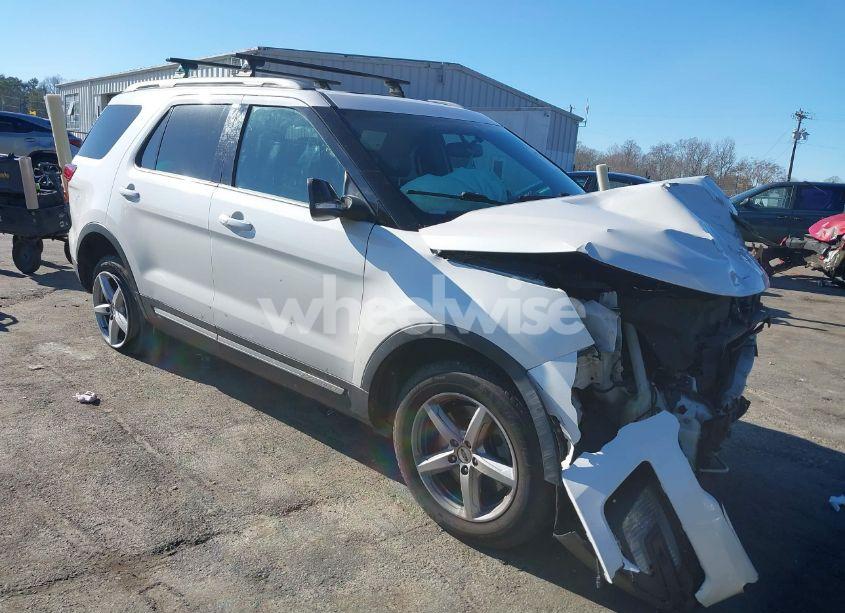 2017 Ford Explorer XLT (VIN 1FM5K8D87HGC50414) main photo