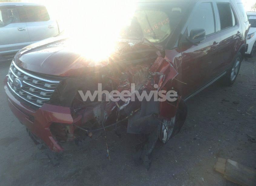 Photo 2 of 2017 Ford Explorer XLT (VIN 1FM5K8D87HGD84551)